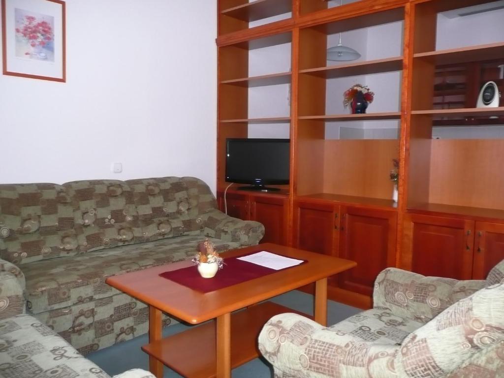 Hotel Ovit Keszthely Habitación foto